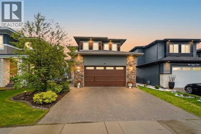 13 Lazaro Close, Red Deer, Alberta, T4R0R6, Red Deer, Alberta — photo 1 of 5
