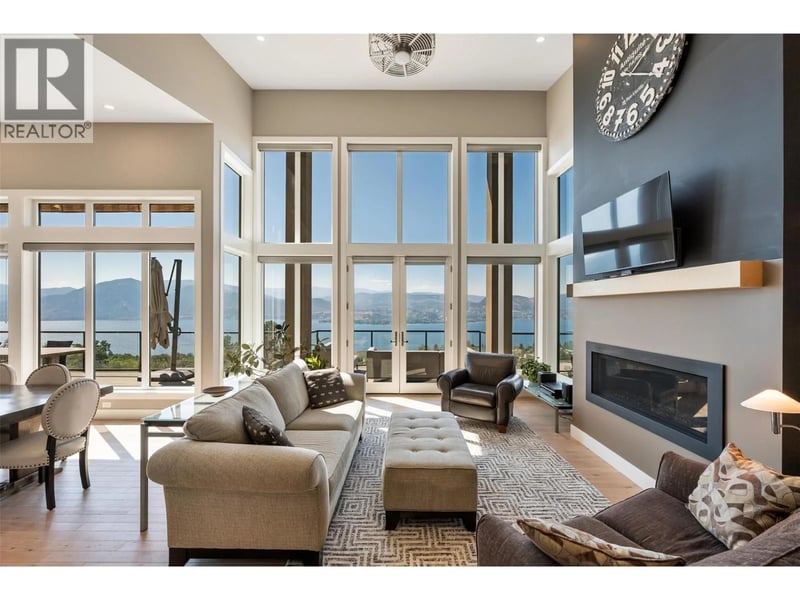 2498 Winifred Road, Naramata, British Columbia, V0H1N1, Naramata, British Columbia — photo 1 of 5