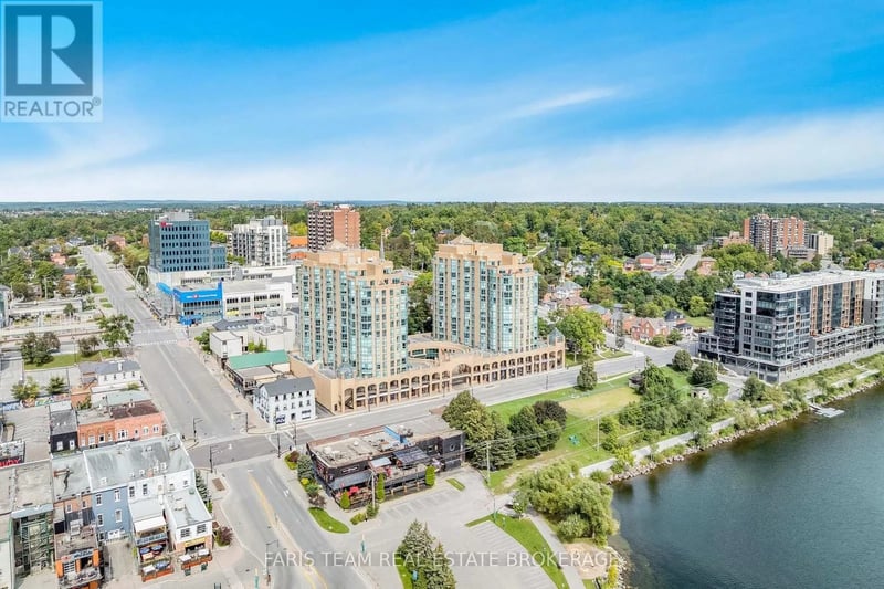 #1011 150 Dunlop Street East, Barrie (City Centre), Ontario, L4M6H1, Barrie (City Centre), Ontario — photo 1 of 5