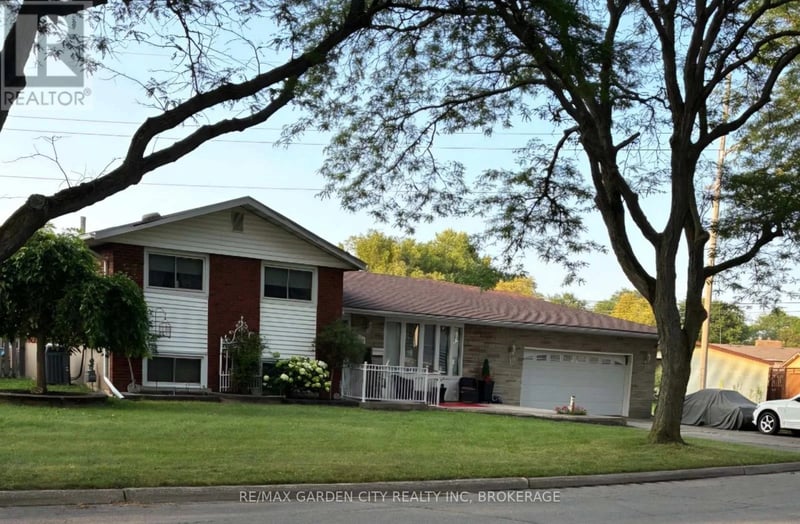 8842 Roosevelt Street, Niagara Falls (Chippawa), Ontario, L2G7A2, Niagara Falls (Chippawa), Ontario — photo 1 of 5