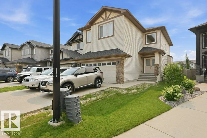 258 ALBANY DR NW, Edmonton, Alberta, T6V0L3, Edmonton, Alberta — photo 1 of 5