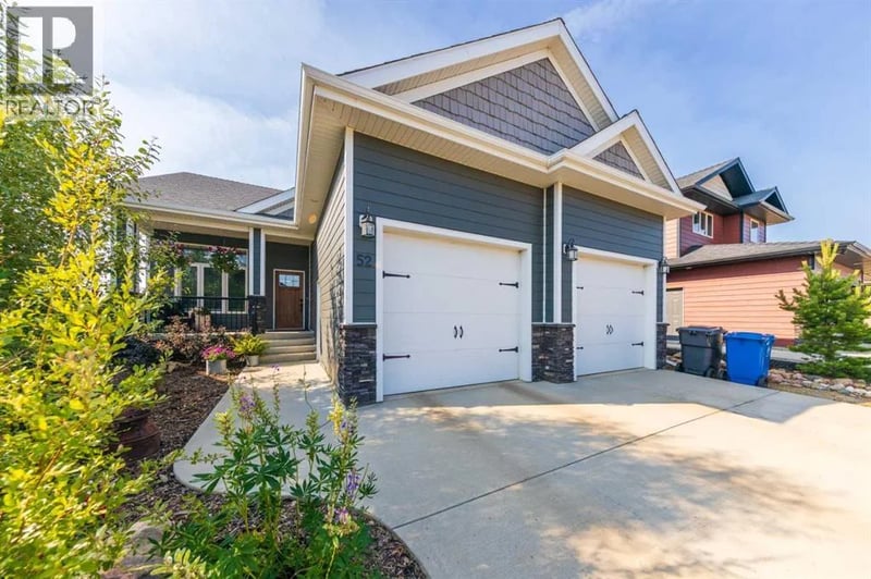 2715 73 Avenue, Lloydminster, Alberta, T9V3L8, Lloydminster, Alberta — photo 1 of 5