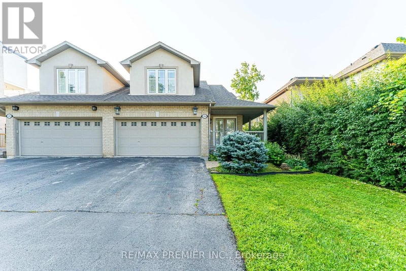 2304 Sovereign Street, Oakville (BR Bronte), Ontario, L6L1L6, Oakville (BR Bronte), Ontario — photo 1 of 5