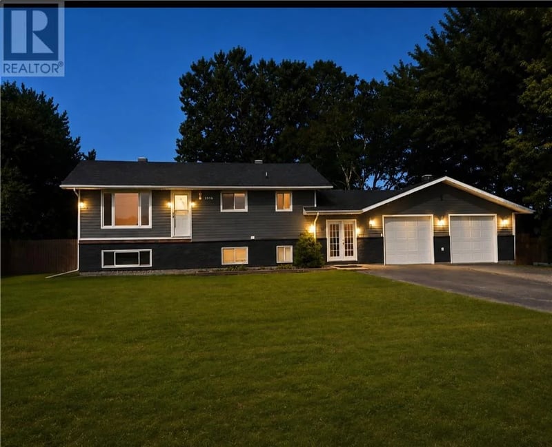 3211 Glendale court, Greater Sudbury, Ontario, P3N1A5, Greater Sudbury, Ontario — photo 1 of 5