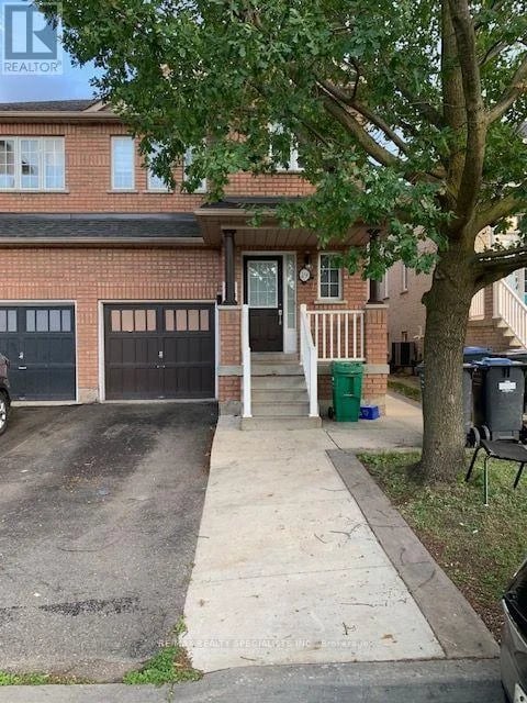 19 Belinda Drive, Brampton (Fletcher's Meadow), Ontario, L7A2W6, Brampton (Fletcher's Meadow), Ontario — photo 1 of 5