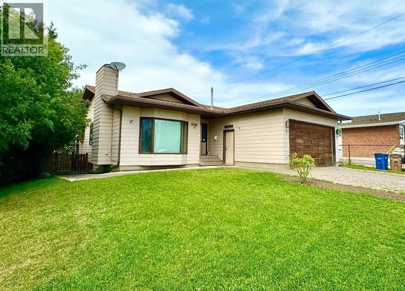 10024 103 Avenue, Lac La Biche, Alberta, T0A2C0, Lac La Biche, Alberta — photo 1 of 5