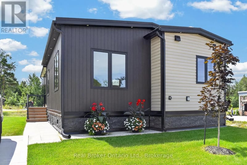 #1414 5007 Highway 21 Highway, Saugeen Shores, Ontario, N0H2C5, Saugeen Shores, Ontario — photo 1 of 5
