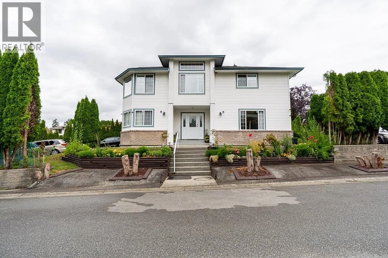 23161 123A Avenue, Maple Ridge, British Columbia, V2X1X8, Maple Ridge, British Columbia — photo 1 of 5