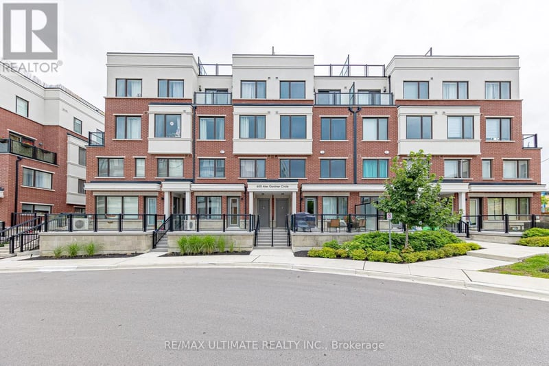 #109 600 Alex Gardner Circle, Aurora (Aurora Village), Ontario, L4G0A3, Aurora (Aurora Village), Ontario — photo 1 of 5