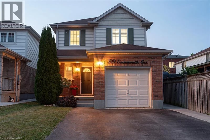799 COMMONWEALTH Crescent, Kitchener, Ontario, N2E4K8, Kitchener, Ontario — photo 1 of 5