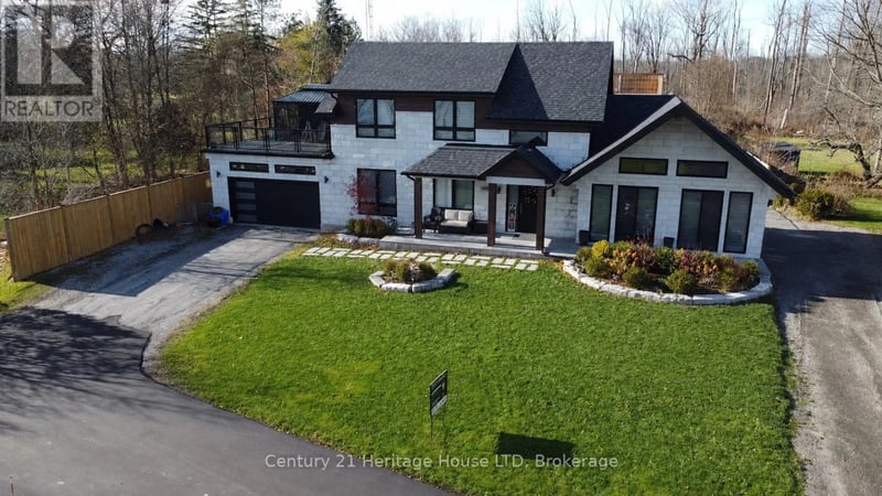 9785 Niagara River Parkway, Niagara Falls (Lyons Creek), Ontario, L2E6S6, Niagara Falls (Lyons Creek), Ontario — photo 1 of 5