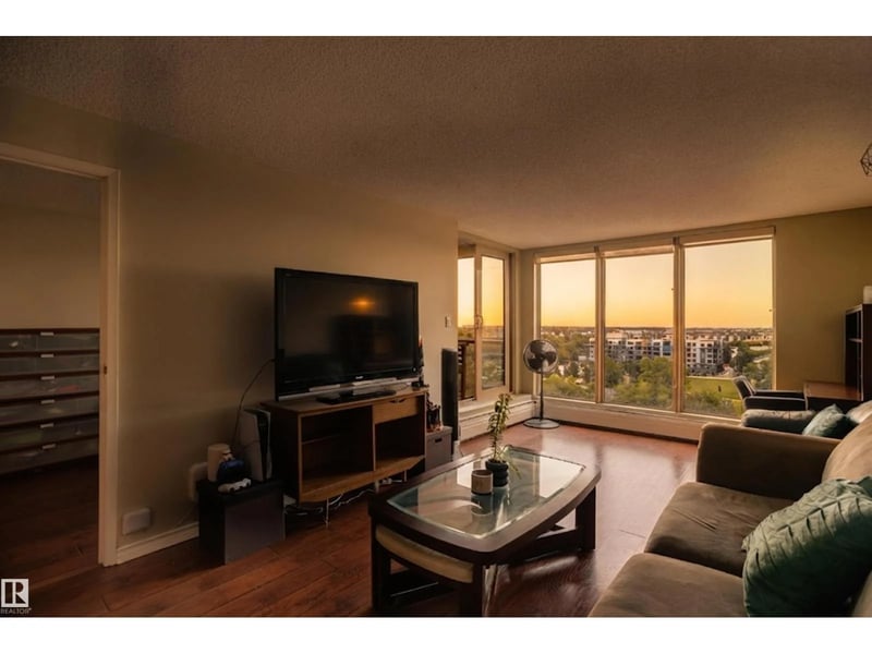 #1002 10149 SASKATCHEWAN DR NW, Edmonton, Alberta, T6E6B6, Edmonton, Alberta — photo 1 of 5