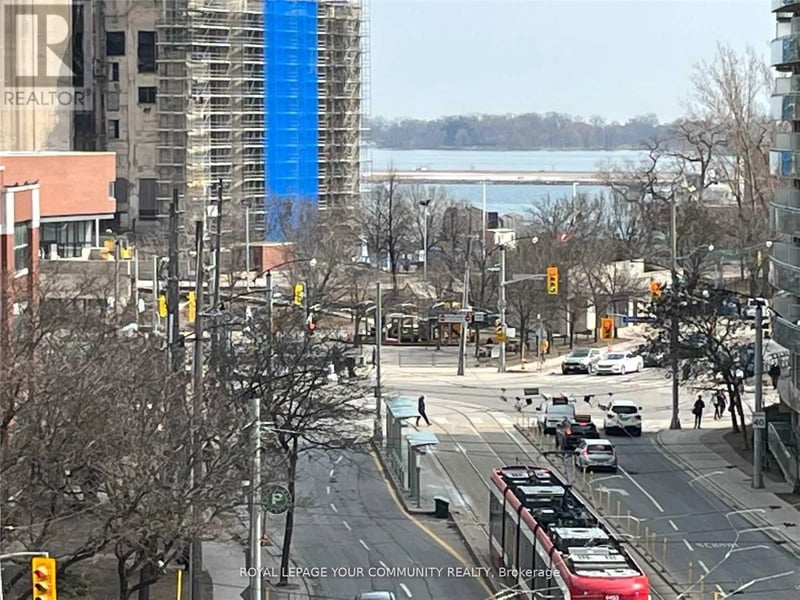#609 600 Fleet Street, Toronto (Niagara), Ontario, M5V1B7, Toronto (Niagara), Ontario — photo 1 of 5