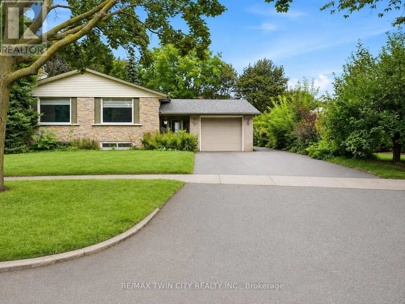#MAIN 58 Tupper Crescent, Kitchener, Ontario, N2B2X9, Kitchener, Ontario — photo 1 of 5
