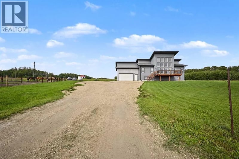 2715049 Range Road 40, Rural Grande Prairie No. 1, County of, Alberta, T8X4H5, Rural Grande Prairie No. 1, County of, Alberta — photo 1 of 5