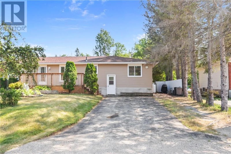 37 Baldwin, Mckerrow, Ontario, P0P1M0, Mckerrow, Ontario — photo 1 of 5