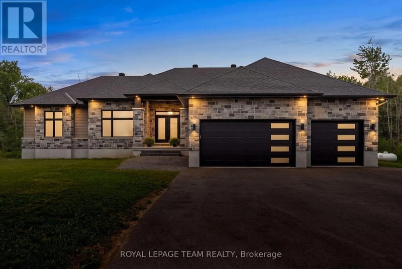 176 Country Meadow Drive, Ottawa, Ontario, K0A1L0, Ottawa, Ontario — photo 1 of 5