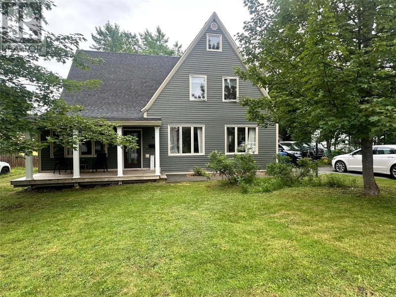 6 Hill Road, Grand Falls-Windsor, Newfoundland & Labrador, A2A1H1, Grand Falls-Windsor, Newfoundland & Labrador — photo 1 of 5