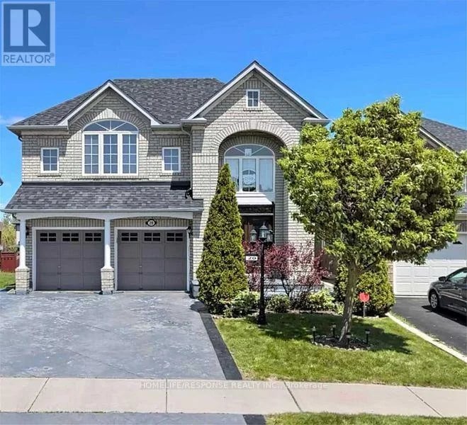 20 HIMALAYA Street, Brampton (Sandringham-Wellington), Ontario, L6R2L8, Brampton (Sandringham-Wellington), Ontario — photo 1 of 5