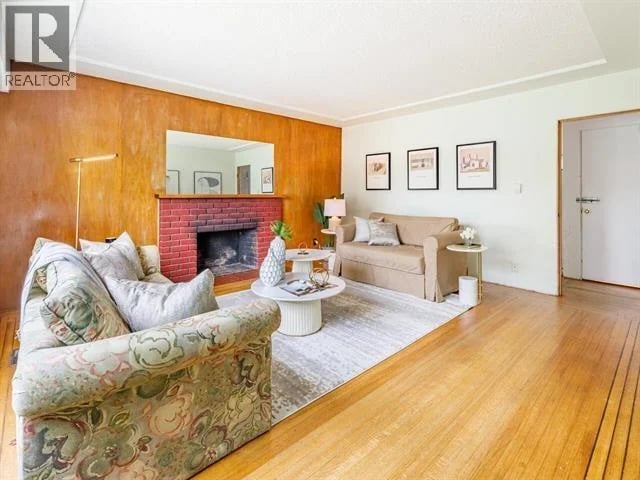 3687 26TH Avenue, Vancouver, British Columbia, V5R1M6, Vancouver, British Columbia — photo 1 of 5