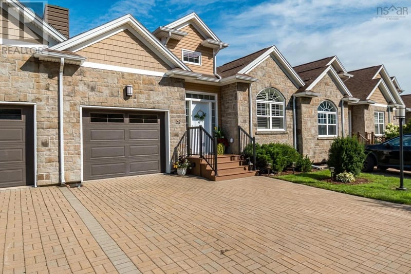 22 Chaucer Lane, Timberlea, Nova Scotia, B3T0H3, Timberlea, Nova Scotia — photo 1 of 5