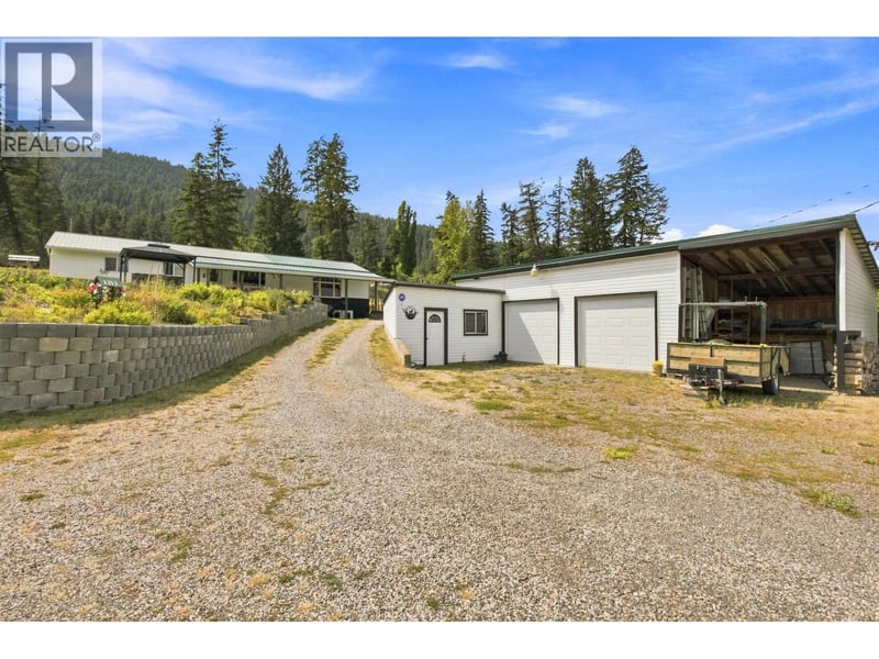 1717 RENNER Road, Williams Lake, British Columbia, V2G3B4, Williams Lake, British Columbia — photo 1 of 5