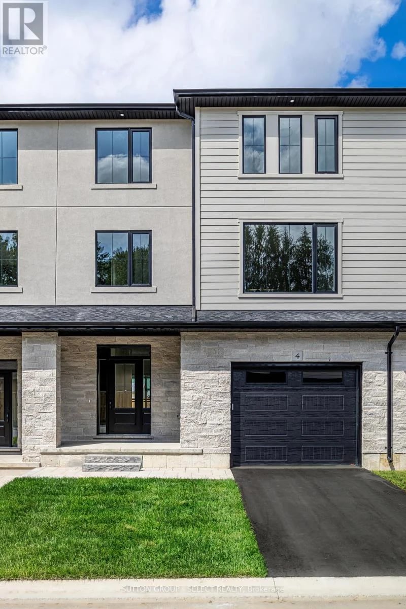 #4 233 Upper Queen Street, Thames Centre (Thorndale), Ontario, N0M2P0, Thames Centre (Thorndale), Ontario — photo 1 of 5