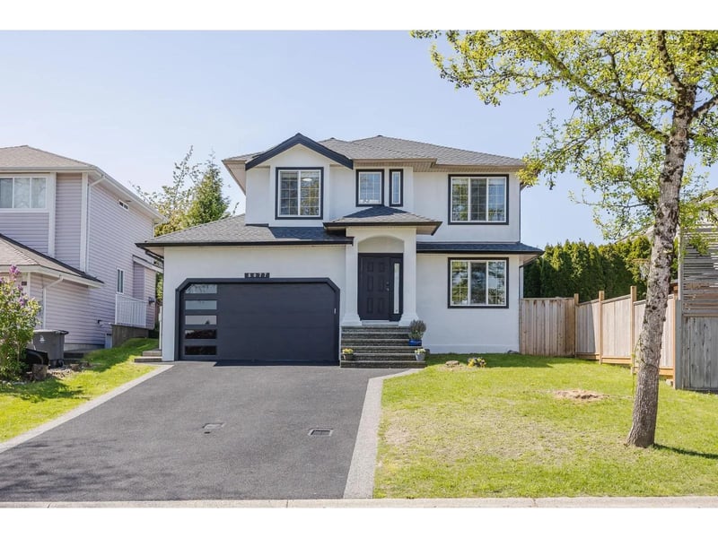 8077 169 Street, Surrey, British Columbia, V4N4Y6, Surrey, British Columbia — photo 1 of 5