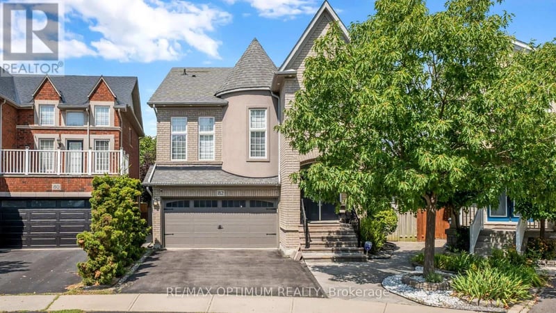 82 Penbridge Circle, Brampton (Fletcher's Meadow), Ontario, L7A2R1, Brampton (Fletcher's Meadow), Ontario — photo 1 of 5