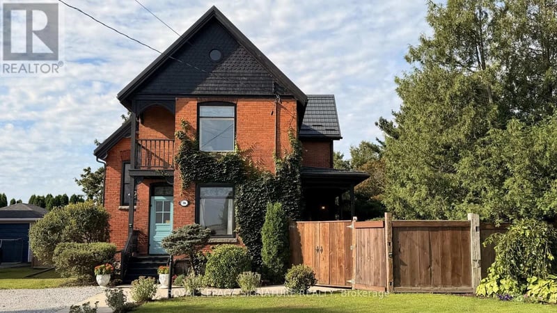 136 King Street South, Chatham-Kent (Highgate), Ontario, N0P1T0, Chatham-Kent (Highgate), Ontario — photo 1 of 5