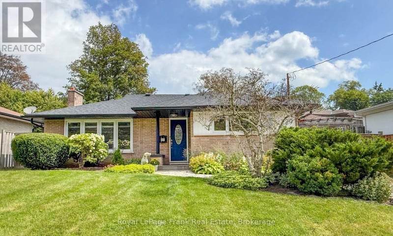 129 Keewatin Street North, Oshawa (Eastdale), Ontario, L1G6N2, Oshawa (Eastdale), Ontario — photo 1 of 5