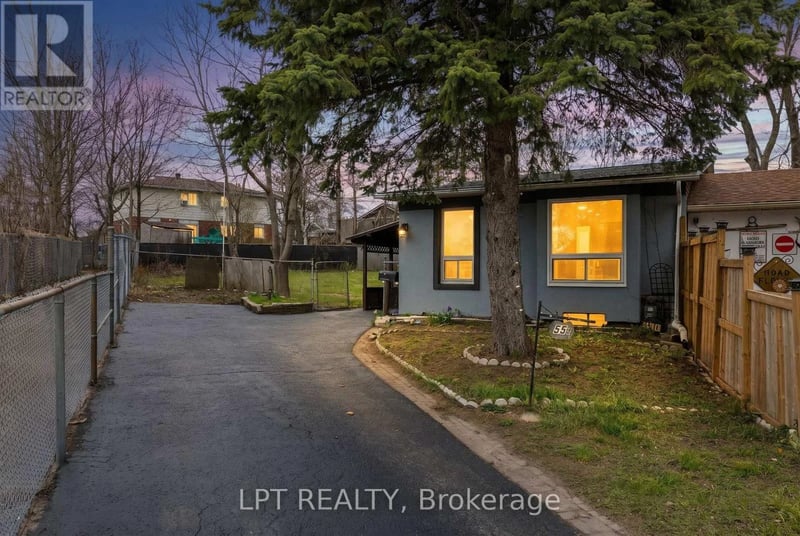 55H Chaucer Crescent, Barrie (Sunnidale), Ontario, L4N4T8, Barrie (Sunnidale), Ontario — photo 1 of 5
