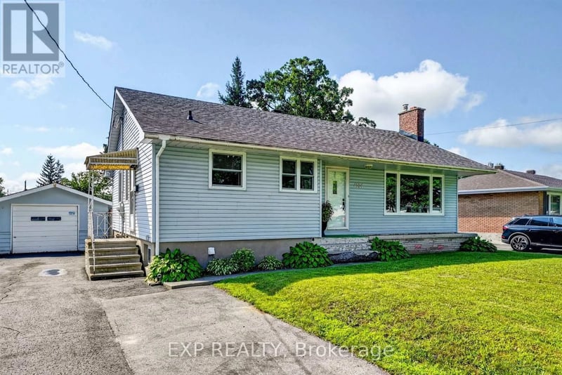 1304 Leonard Avenue, Cornwall, Ontario, K6J1M6, Cornwall, Ontario — photo 1 of 5