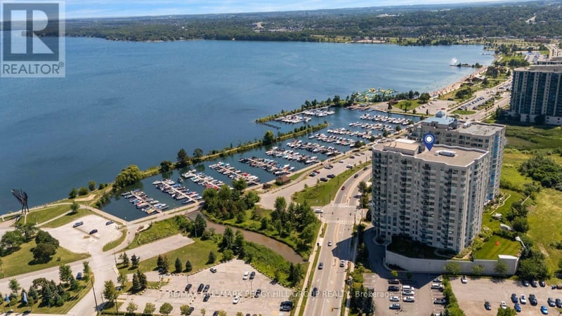 #901 6 Toronto Street, Barrie (City Centre), Ontario, L4N9R2, Barrie (City Centre), Ontario — photo 1 of 5