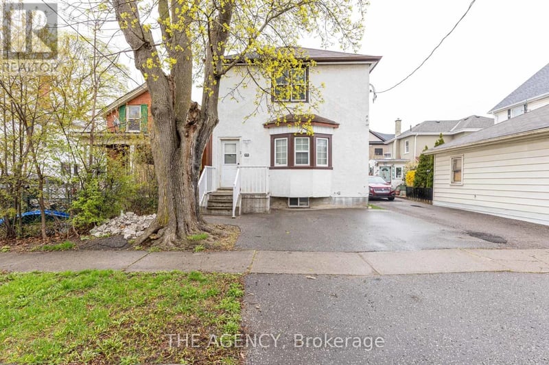 63 Hogarth Street, Oshawa (Central), Ontario, L1H1Y5, Oshawa (Central), Ontario — photo 1 of 5