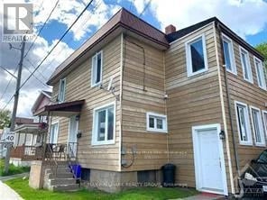 445 HIGGINSON Street, Hawkesbury, Ontario, K6A1G8, Hawkesbury, Ontario — photo 1 of 5