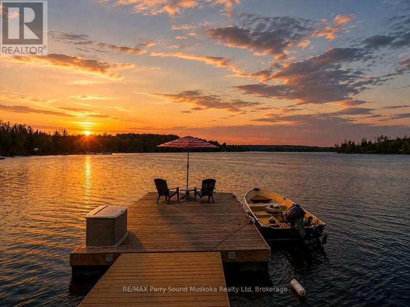 258 Lakeside Trail, Magnetawan, Ontario, P0A1P0, Magnetawan, Ontario — photo 1 of 5