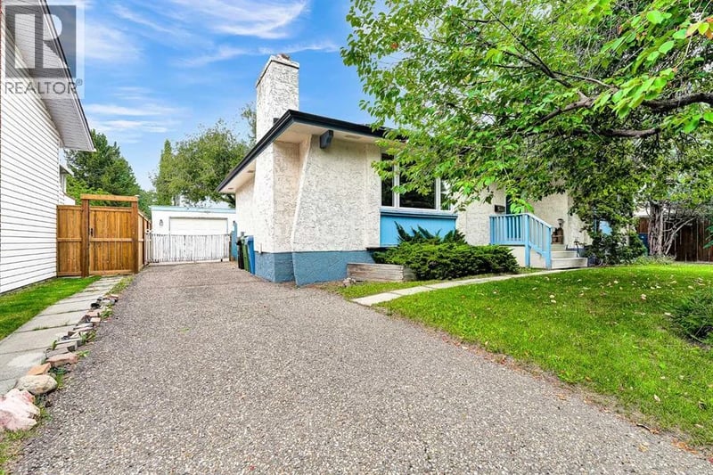 6547 Dalrymple Way Northwest, Calgary, Alberta, T3A1S1, Calgary, Alberta — photo 1 of 5