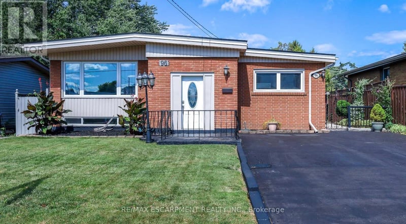 96 Fielding Crescent, Hamilton (Lawfield), Ontario, L8V2P5, Hamilton (Lawfield), Ontario — photo 1 of 5