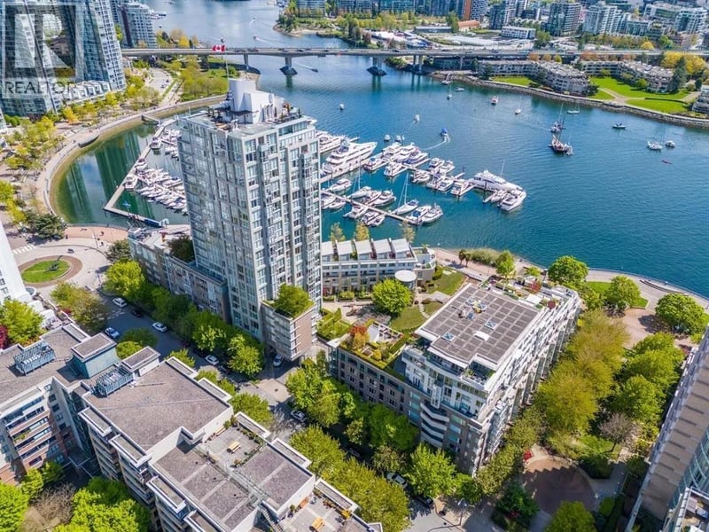 #608 1228 MARINASIDE CRESCENT Street, Vancouver, British Columbia, V6Z2W4, Vancouver, British Columbia — photo 1 of 5