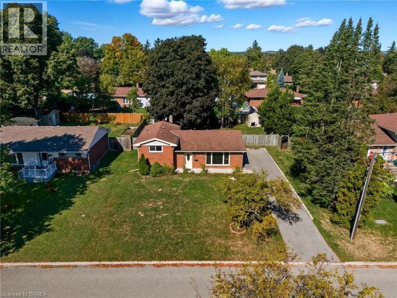 30 FORSYTHE Avenue, Brantford, Ontario, N3R3L3, Brantford, Ontario — photo 1 of 5