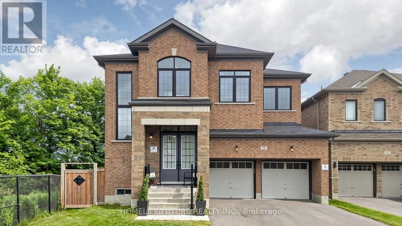 18 Ken Betz Court, Whitchurch-Stouffville (Stouffville), Ontario, L4A4P5, Whitchurch-Stouffville (Stouffville), Ontario — photo 1 of 5