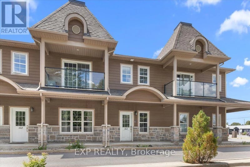 #202 245 Equinox Drive East, Russell, Ontario, K0A1W0, Russell, Ontario — photo 1 of 5