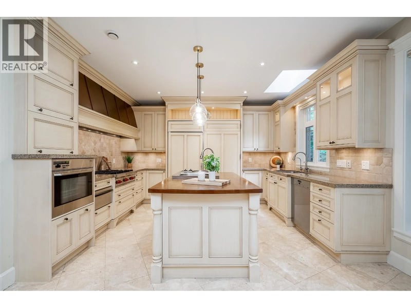 1535 ROCKCRESS Place, Coquitlam, British Columbia, V3E2Y1, Coquitlam, British Columbia — photo 1 of 5