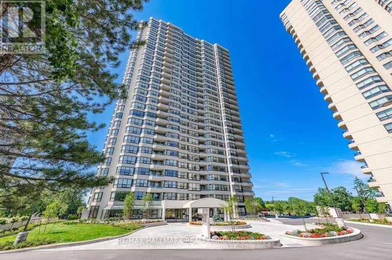 #1702 1510 Riverside Drive, Ottawa, Ontario, K1G4X5, Ottawa, Ontario — photo 1 of 5