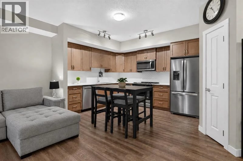 3727 Sage Hill Drive Northwest, Calgary, Alberta, T3R1T7, Calgary, Alberta — photo 1 of 5