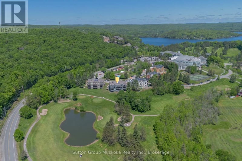 #54 54-305 Deerhurst, Summit Lodge Drive, Huntsville (Chaffey), Ontario, P1H2E8, Huntsville (Chaffey), Ontario — photo 1 of 5