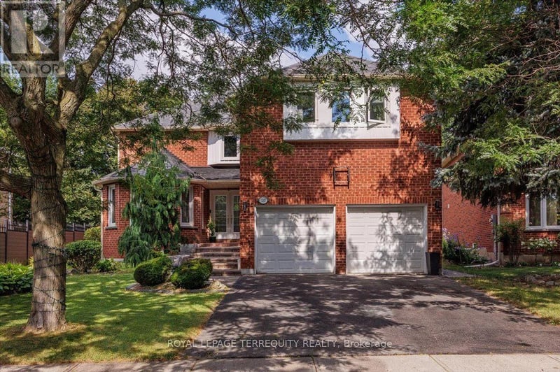 1207 Dogwood Crescent, Oakville (CV Clearview), Ontario, L6J7J2, Oakville (CV Clearview), Ontario — photo 1 of 5