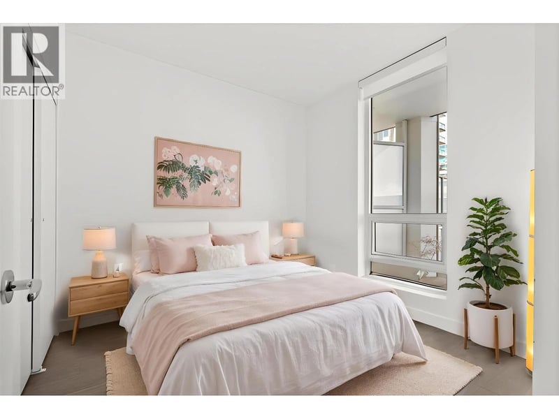 #904 6328 NO. 3 Road, Richmond, British Columbia, V6Y0L6, Richmond, British Columbia — photo 1 of 5