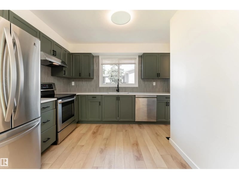 #10 1415 62 ST NW, Edmonton, Alberta, T6L4K1, Edmonton, Alberta — photo 1 of 5